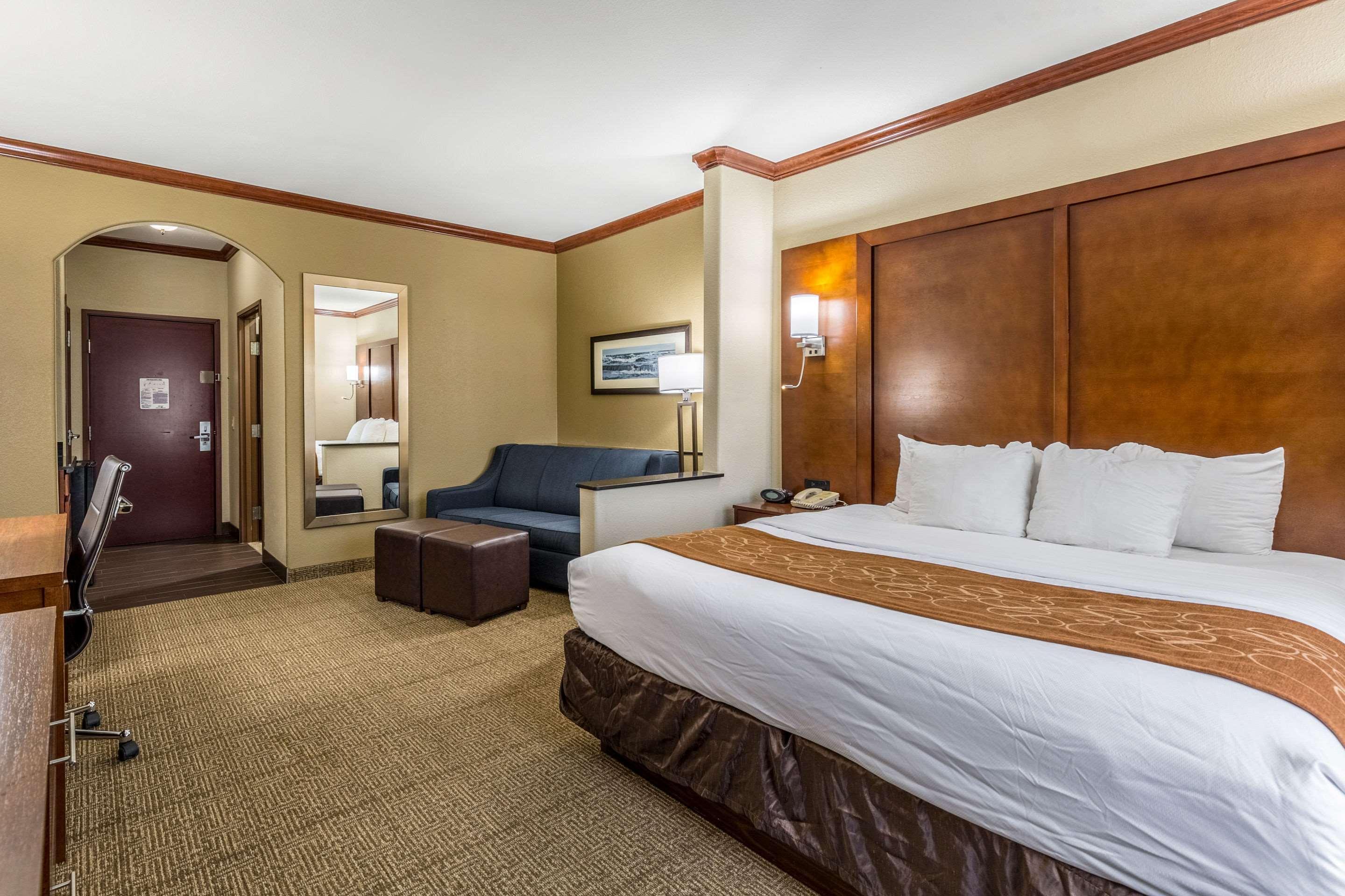 Comfort Suites Галвестон Экстерьер фото